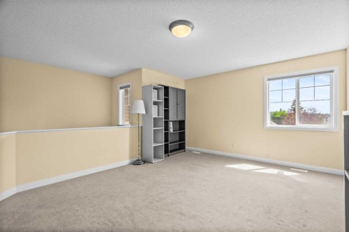 160 Royal Oak Heights Nw, Calgary, AB - Indoor Photo Showing Other Room
