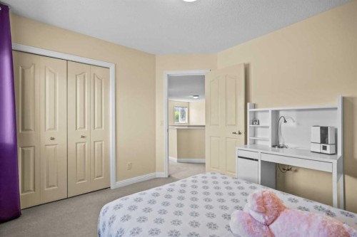 160 Royal Oak Heights Nw, Calgary, AB - Indoor Photo Showing Bedroom