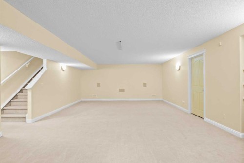 160 Royal Oak Heights Nw, Calgary, AB - Indoor Photo Showing Other Room