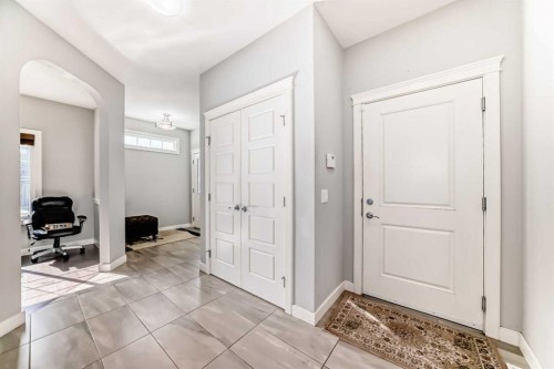 107 Nolancrest Rise Nw, Calgary, AB - Indoor Photo Showing Other Room