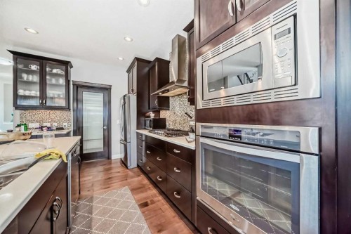 107 Nolancrest Rise Nw, Calgary, AB - Indoor Photo Showing Kitchen With Upgraded Kitchen