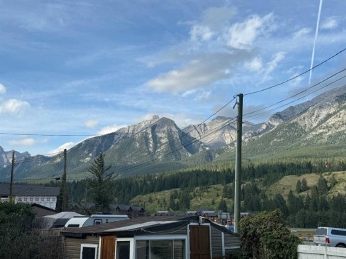 1306 1 Avenue, Canmore, AB - Outdoor With View