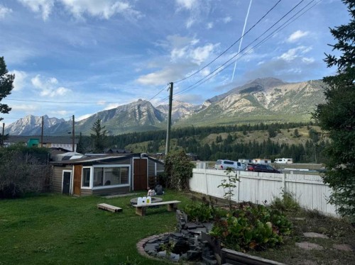 1306 1 Avenue, Canmore, AB - Outdoor With View