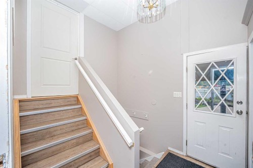 1306 1 Avenue, Canmore, AB - Indoor Photo Showing Other Room