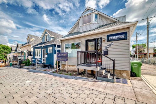 205-1811 34 Avenue Sw, Calgary, AB - Outdoor With Deck Patio Veranda