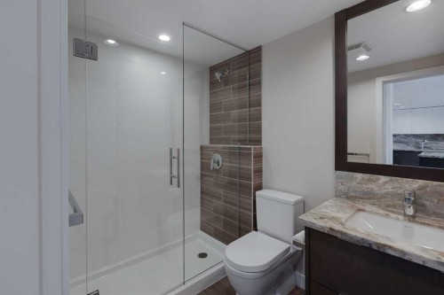 1504-519 Riverfront Avenue Se, Calgary, AB - Indoor Photo Showing Bathroom
