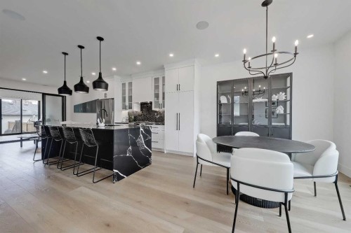 1440 26A Street Sw, Calgary, AB - Indoor Photo Showing Dining Room