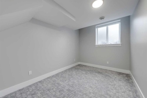 1440 26A Street Sw, Calgary, AB - Indoor Photo Showing Other Room