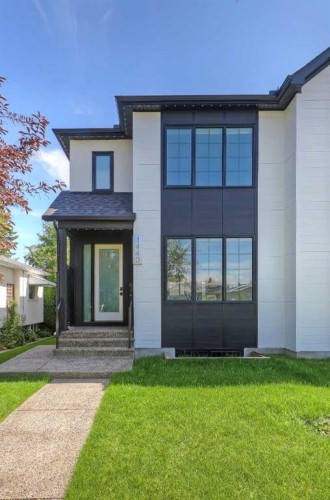 1440 26A Street Sw, Calgary, AB - Outdoor