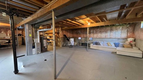 47 Sunhurst Court Se, Calgary, AB - Indoor Photo Showing Basement