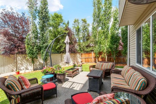 117 Kingsland Court Se, Airdrie, AB - Outdoor With Deck Patio Veranda