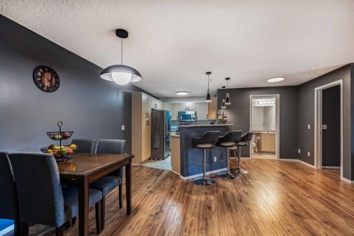 8213-304 Mackenzie Way Sw, Airdrie, AB - Indoor Photo Showing Other Room