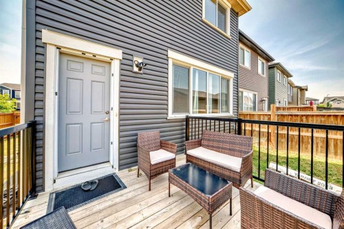 144 Evanscrest Park Nw, Calgary, AB - Outdoor With Deck Patio Veranda With Exterior