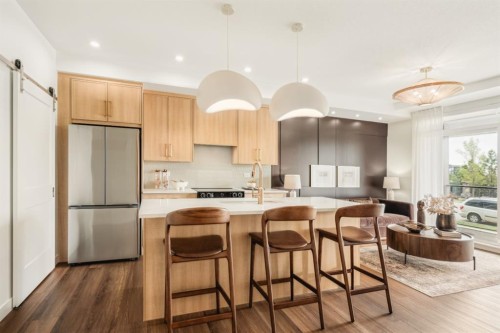 118-20 Cascade Ridge, Canmore, AB - Indoor Photo Showing Kitchen With Upgraded Kitchen