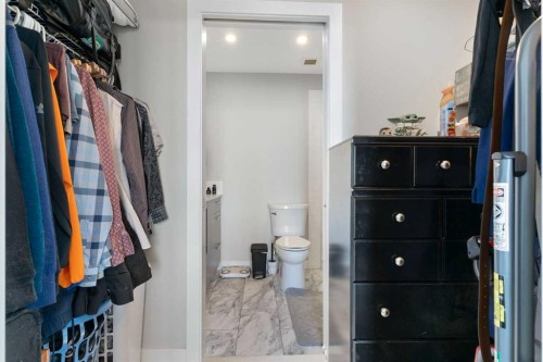 1603-60 Skyview Ranch Road Ne, Calgary, AB - Indoor With Storage