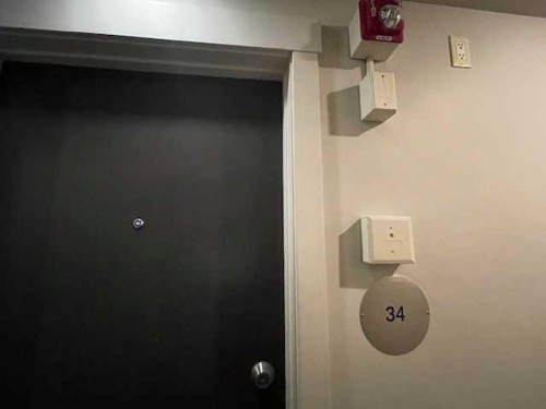 34-1230 Cameron Avenue Sw, Calgary, AB - Indoor Photo Showing Other Room