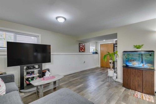 411 Rundleson Place Ne, Calgary, AB - Indoor