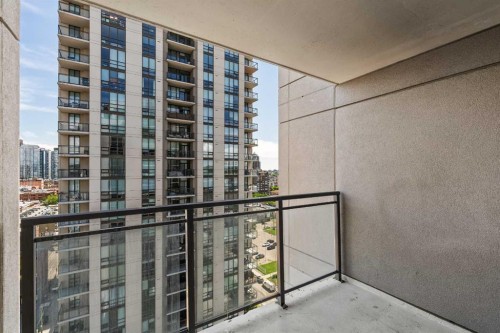 1508-1110 11 Street Sw, Calgary, AB - Outdoor With Balcony