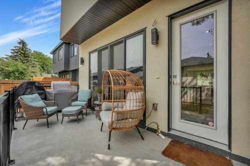 420 14 Avenue Ne, Calgary, AB - Outdoor With Deck Patio Veranda With Exterior