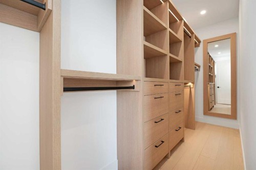 1807 Broadview Road Nw, Calgary, AB - Indoor