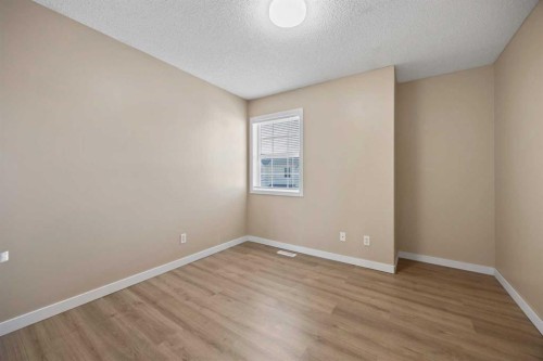 120 Prestwick Acres Lane Se, Calgary, AB - Indoor Photo Showing Other Room