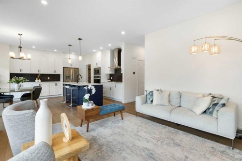 1635 Baywater Street Sw, Airdrie, AB - Indoor Photo Showing Living Room