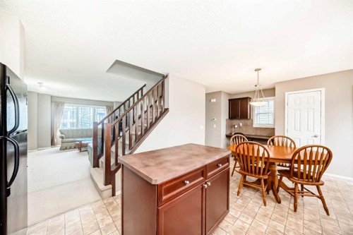 135 Copperstone Grove Se, Calgary, AB - Indoor