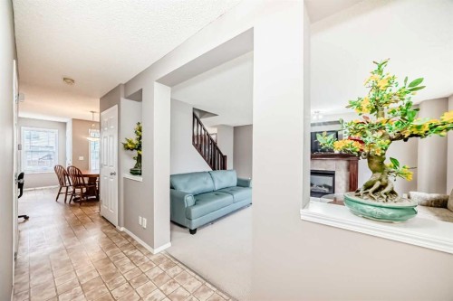 135 Copperstone Grove Se, Calgary, AB - Indoor Photo Showing Other Room