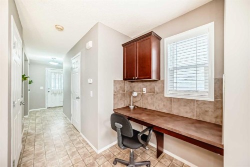 135 Copperstone Grove Se, Calgary, AB - Indoor Photo Showing Other Room