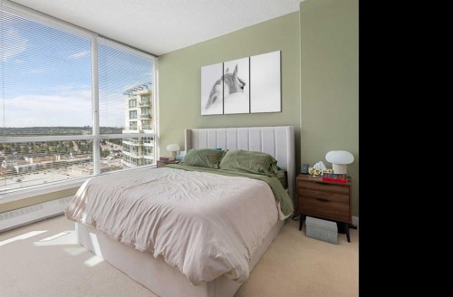 2005-77 Spruce Place Sw, Calgary, AB - Indoor Photo Showing Bedroom