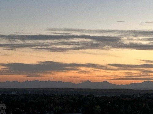 2005-77 Spruce Place Sw, Calgary, AB - Outdoor With View