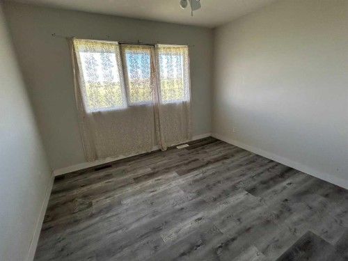 284009 Range Road 225, Rural Kneehill County, AB - Indoor Photo Showing Other Room