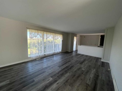 284009 Range Road 225, Rural Kneehill County, AB - Indoor