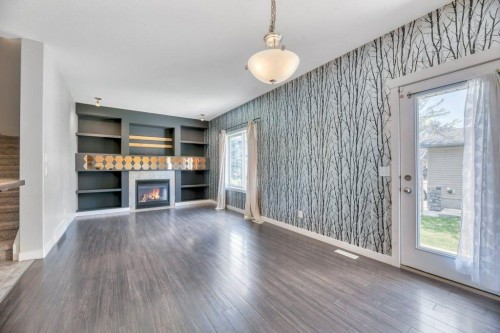 420 Ranch Ridge Meadow, Strathmore, AB - Indoor With Fireplace
