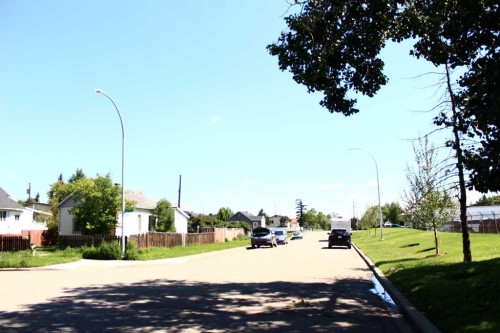 2740 16A Street Se, Calgary, AB - Outdoor With View