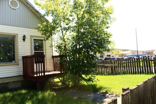 2740 16A Street Se, Calgary, AB - Outdoor
