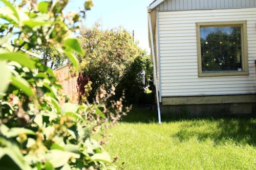 2740 16A Street Se, Calgary, AB - Outdoor