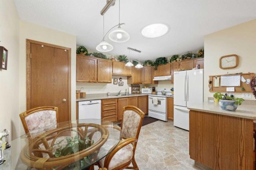 217 Arbour Cliff Close Nw, Calgary, AB - Indoor