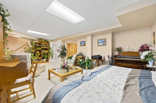 217 Arbour Cliff Close Nw, Calgary, AB - Indoor