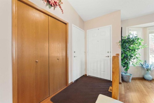 217 Arbour Cliff Close Nw, Calgary, AB - Indoor Photo Showing Other Room