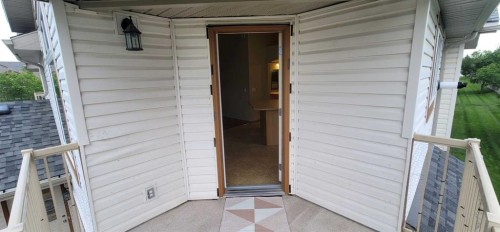 206-80 Panatella Landing Nw, Calgary, AB - Outdoor With Exterior