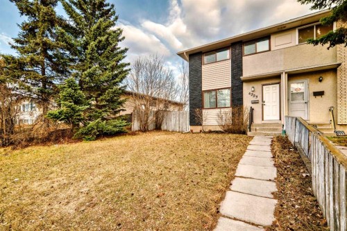 6223 Penedo Way Se, Calgary, AB - Outdoor