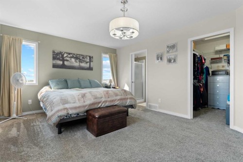 27138 Highway 27 Highway, Rural Mountain View County, AB - Indoor Photo Showing Bedroom