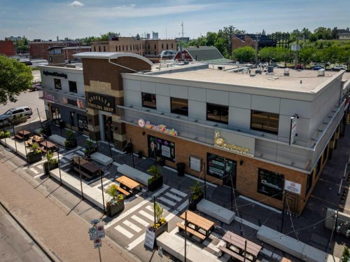 1109 9 Avenue Se, Calgary, AB 