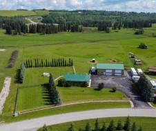 123-5446 584 Highway  Rural Mountain View County, AB T0M 1X0