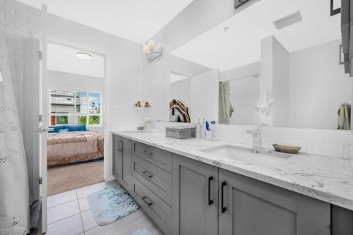 1211-19489 Main Street Se, Calgary, AB - Indoor Photo Showing Bathroom