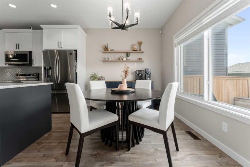 228 Ravenstern Crescent Se, Airdrie, AB - Indoor Photo Showing Dining Room