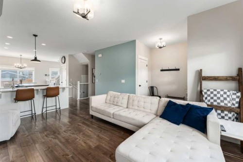 228 Ravenstern Crescent Se, Airdrie, AB - Indoor
