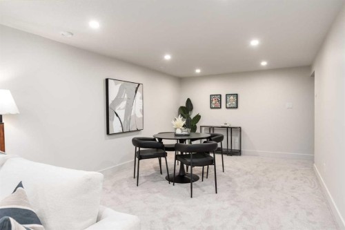 15 Hoover Place Sw, Calgary, AB - Indoor