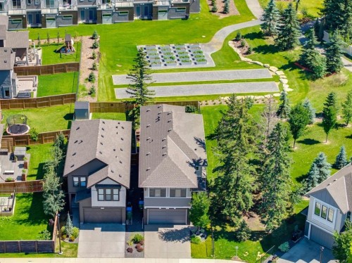 69 Shawnee Green Sw, Calgary, AB - Outdoor